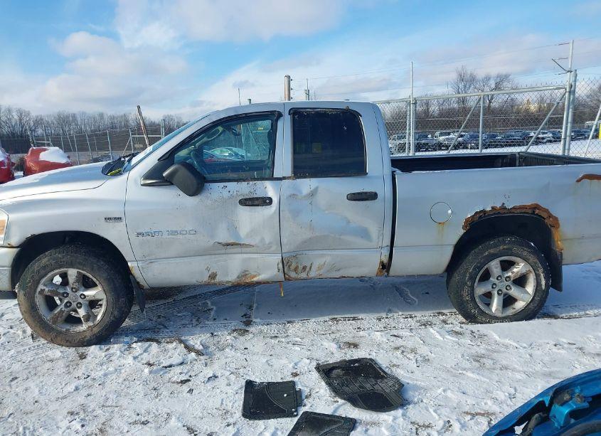 Photo 15 of 2007 Dodge Ram 1500 SLT/TRX4 OFF ROAD/SPORT (VIN 1D7HU18237S188066)