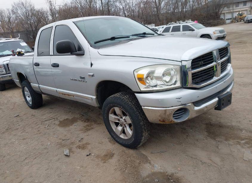 2007 Dodge Ram 1500 SLT/TRX4 OFF ROAD/SPORT (VIN 1D7HU18237S243910) main photo
