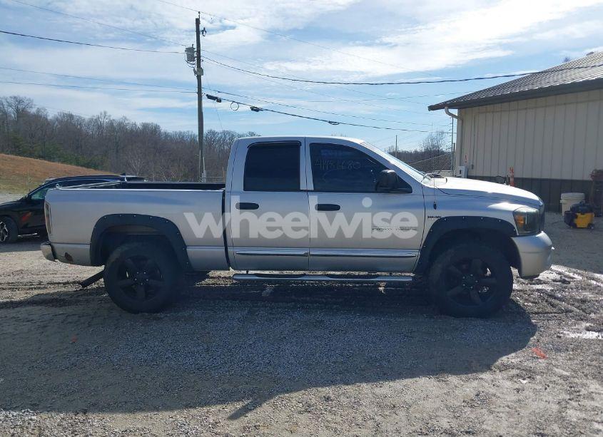 Photo 14 of 2006 Dodge Ram 1500 LARAMIE (VIN 1D7HU18246S636765)