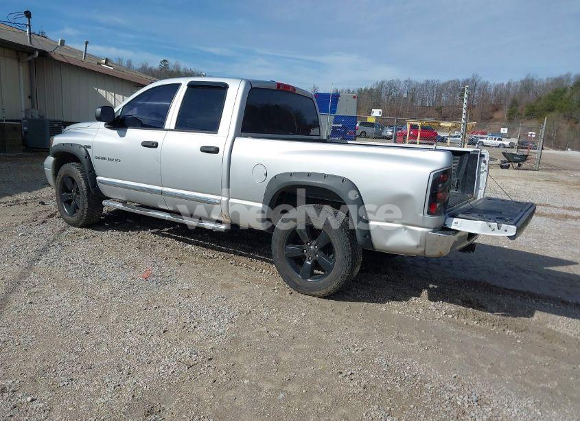 Photo 3 of 2006 Dodge Ram 1500 LARAMIE (VIN 1D7HU18246S636765)