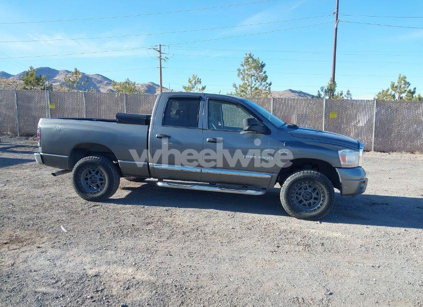 Photo 13 of 2006 Dodge Ram 1500 LARAMIE (VIN 1D7HU18256S700344)