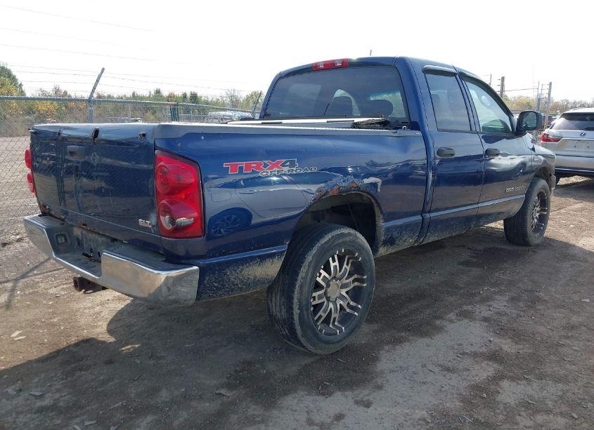 Photo 4 of 2007 Dodge Ram 1500 SLT/TRX4 OFF ROAD/SPORT (VIN 1D7HU18257J610456)