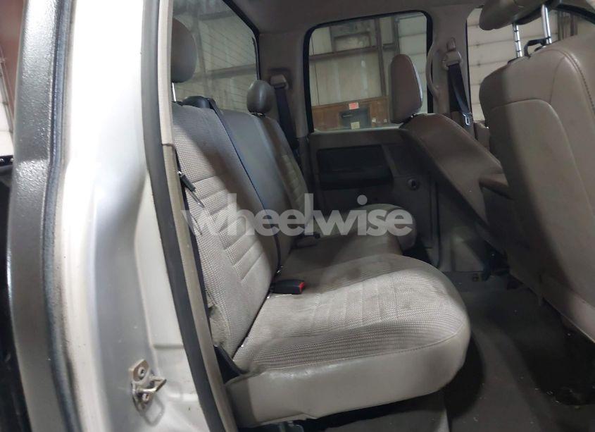 Photo 8 of 2007 Dodge Ram 1500 ST (VIN 1D7HU18267J601104)