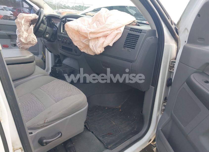 Photo 5 of 2007 Dodge Ram 1500 SLT/TRX4 OFF ROAD/SPORT (VIN 1D7HU18267S107190)