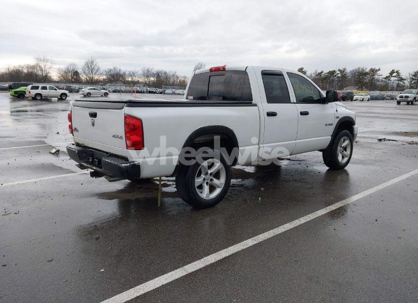 Photo 4 of 2008 Dodge Ram 1500 SLT (VIN 1D7HU18268S501208)
