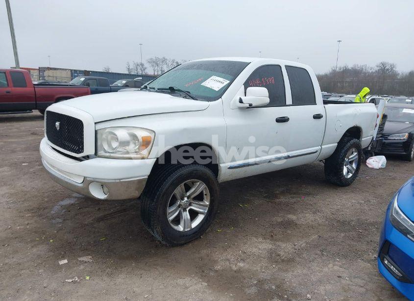 Photo 2 of 2008 Dodge Ram 1500 SLT (VIN 1D7HU18278J128623)