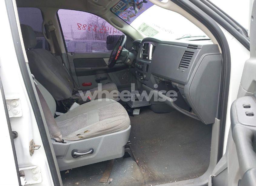 Photo 5 of 2008 Dodge Ram 1500 SLT (VIN 1D7HU18278J128623)