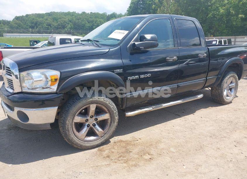 Photo 2 of 2007 Dodge Ram 1500 SLT/TRX4 OFF ROAD/SPORT (VIN 1D7HU18287S170114)