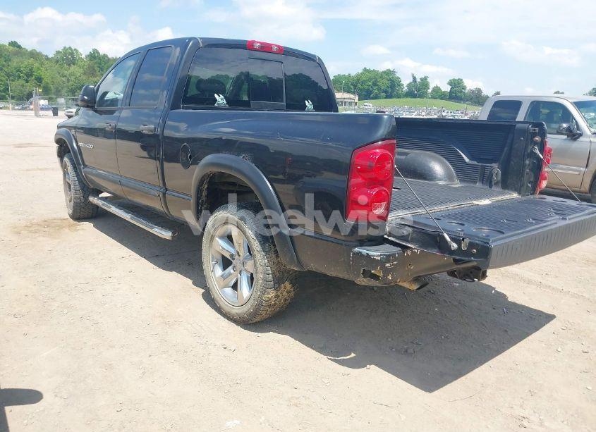 Photo 3 of 2007 Dodge Ram 1500 SLT/TRX4 OFF ROAD/SPORT (VIN 1D7HU18287S170114)