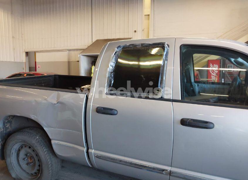 Photo 11 of 2007 Dodge Ram 1500 SLT/TRX4 OFF ROAD/SPORT (VIN 1D7HU18287S239951)