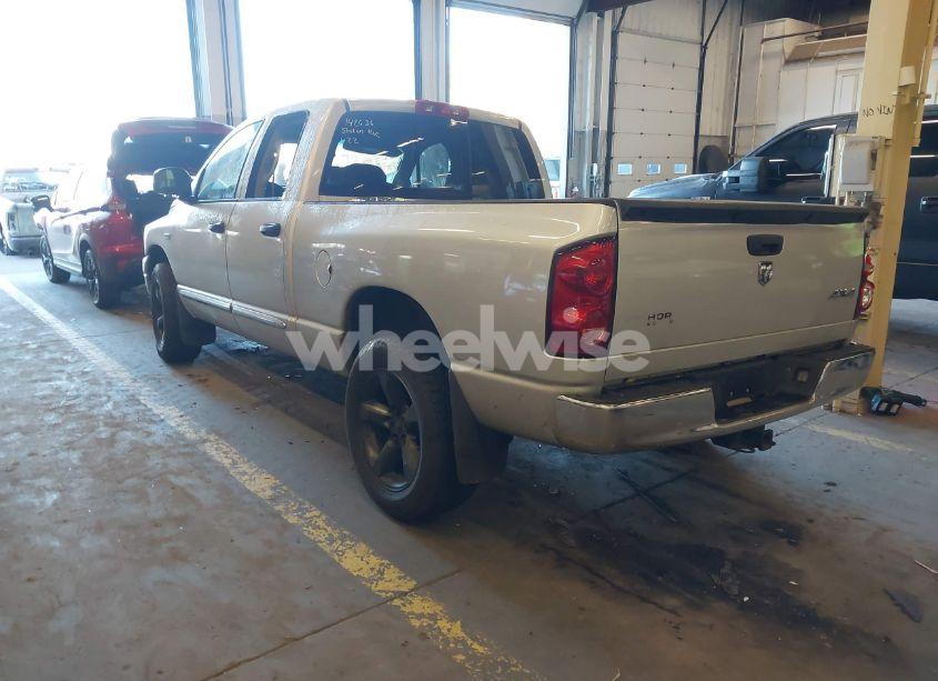 Photo 3 of 2007 Dodge Ram 1500 SLT/TRX4 OFF ROAD/SPORT (VIN 1D7HU18287S239951)