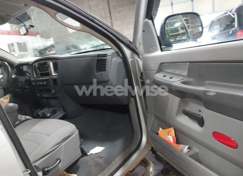 Photo 5 of 2008 Dodge Ram 1500 SLT (VIN 1D7HU18288S607630)
