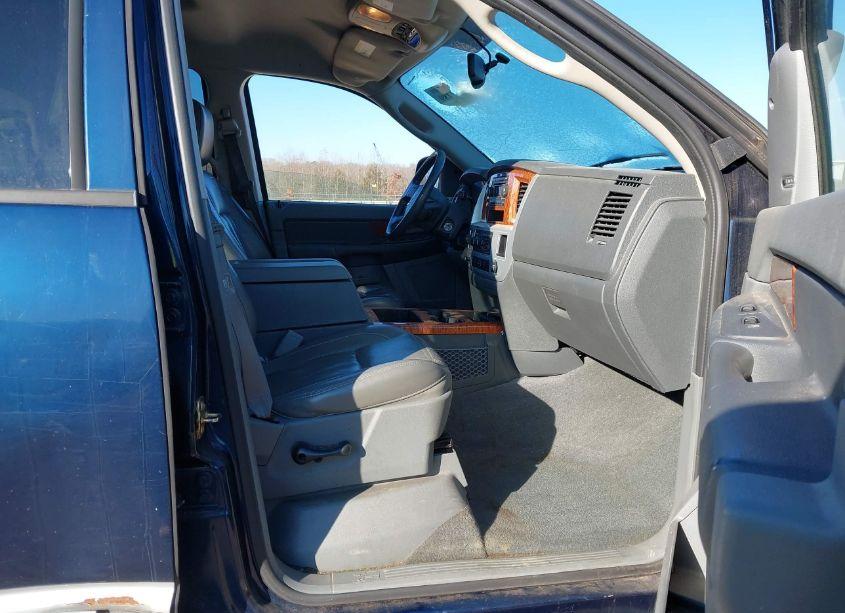 Photo 5 of 2006 Dodge Ram 1500 LARAMIE (VIN 1D7HU18296J162284)