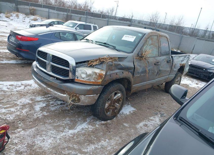 Photo 2 of 2006 Dodge Ram 1500 SLT/TRX4 OFF ROAD/SPORT (VIN 1D7HU18296S677716)