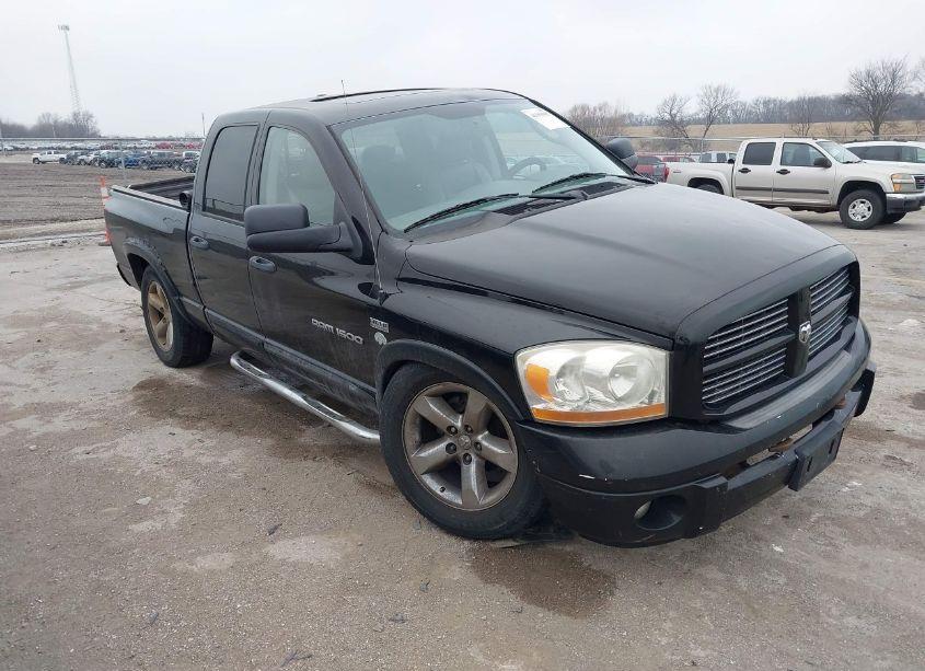 2006 Dodge Ram 1500 SLT/TRX4 OFF ROAD/SPORT (VIN 1D7HU182X6S529932) main photo