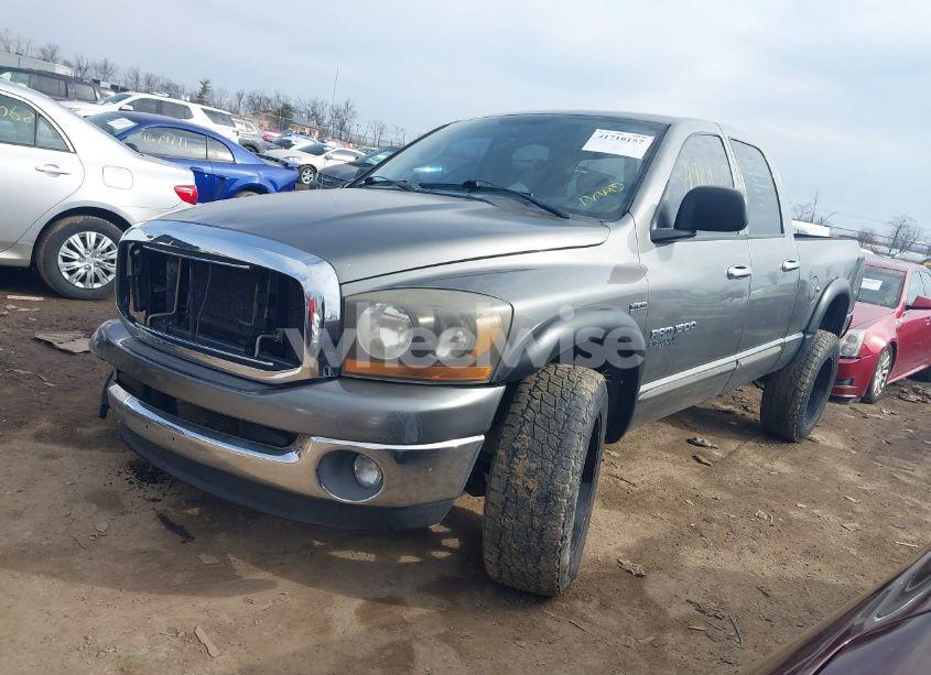Photo 2 of 2006 Dodge Ram 1500 SLT/TRX4 OFF ROAD/SPORT (VIN 1D7HU182X6S681936)