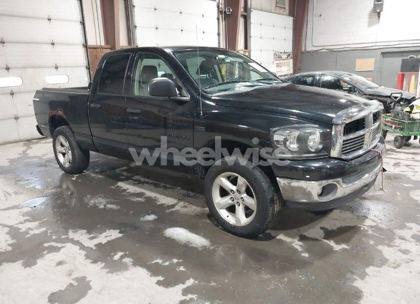 2006 Dodge Ram 1500 SLT/TRX4 OFF ROAD/SPORT (VIN 1D7HU182X6S692080) main photo