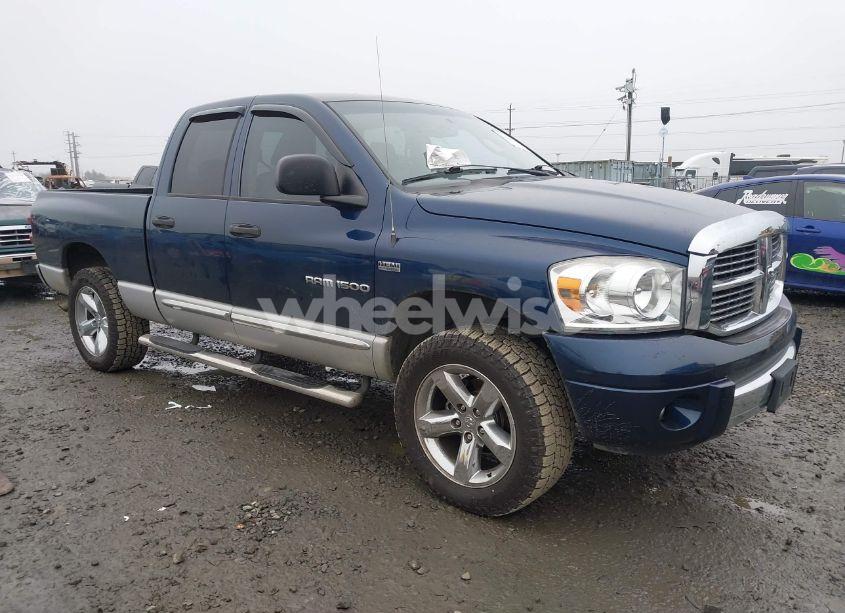 2007 Dodge Ram 1500 LARAMIE (VIN 1D7HU182X7J530697) main photo