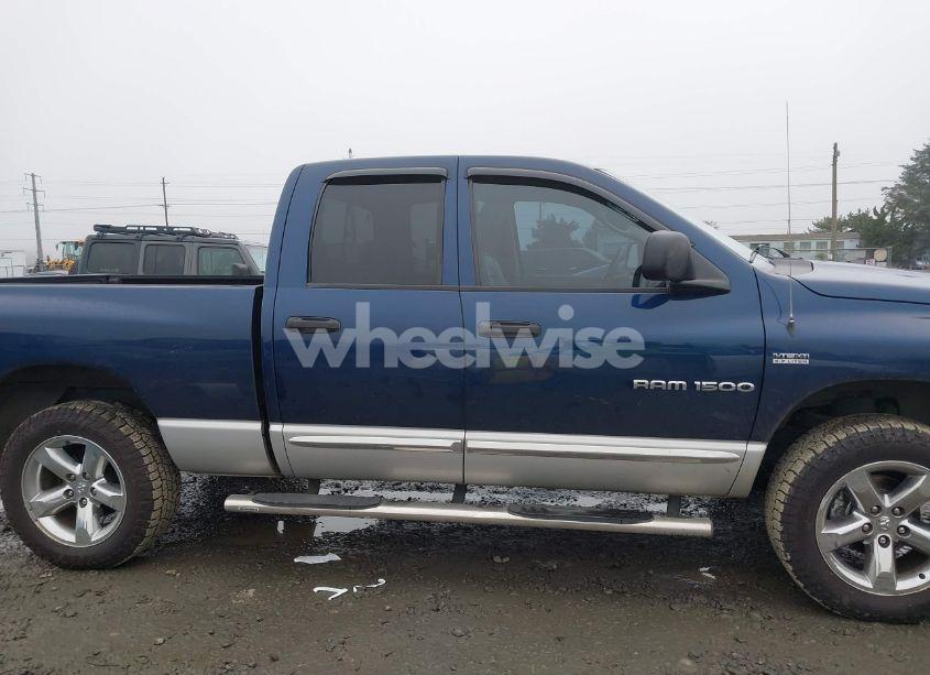 Photo 13 of 2007 Dodge Ram 1500 LARAMIE (VIN 1D7HU182X7J530697)