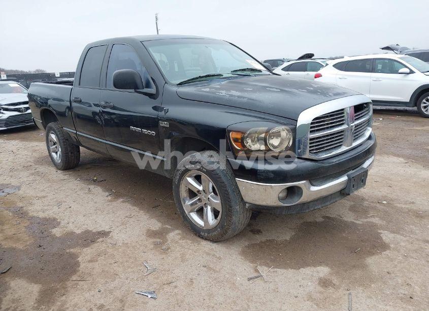 2007 Dodge Ram 1500 SLT/TRX4 OFF ROAD/SPORT (VIN 1D7HU182X7J593234) main photo