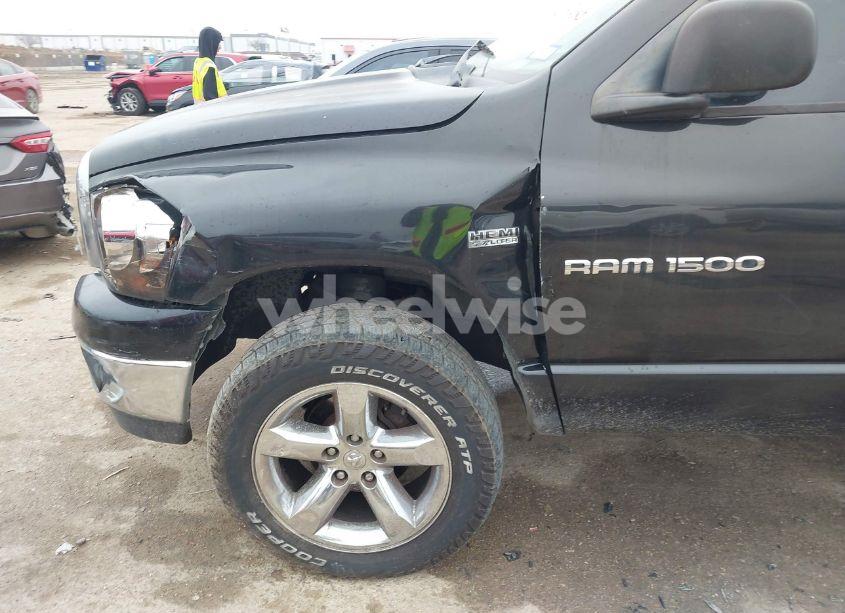 Photo 6 of 2007 Dodge Ram 1500 SLT/TRX4 OFF ROAD/SPORT (VIN 1D7HU182X7J593234)