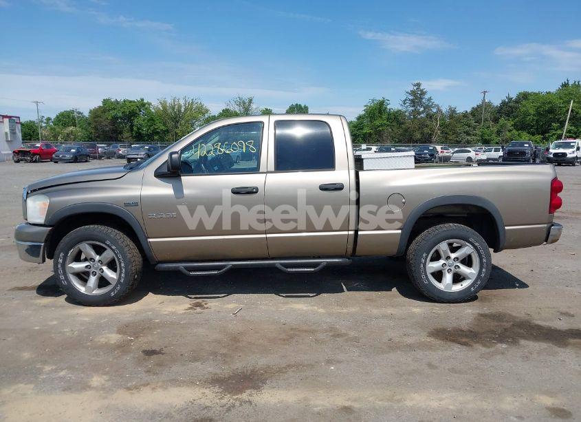 Photo 15 of 2008 Dodge Ram 1500 SLT (VIN 1D7HU182X8J196723)