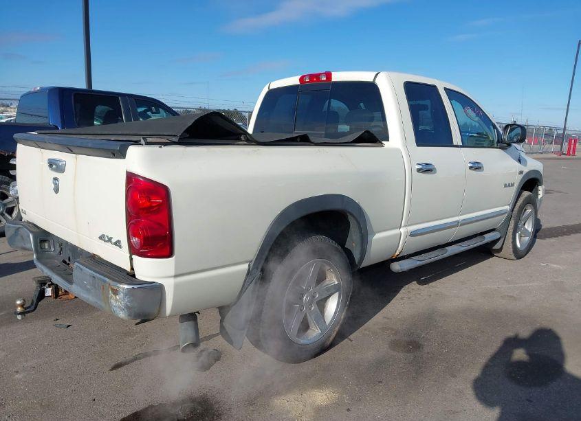 Photo 4 of 2008 Dodge Ram 1500 SLT (VIN 1D7HU182X8J210538)