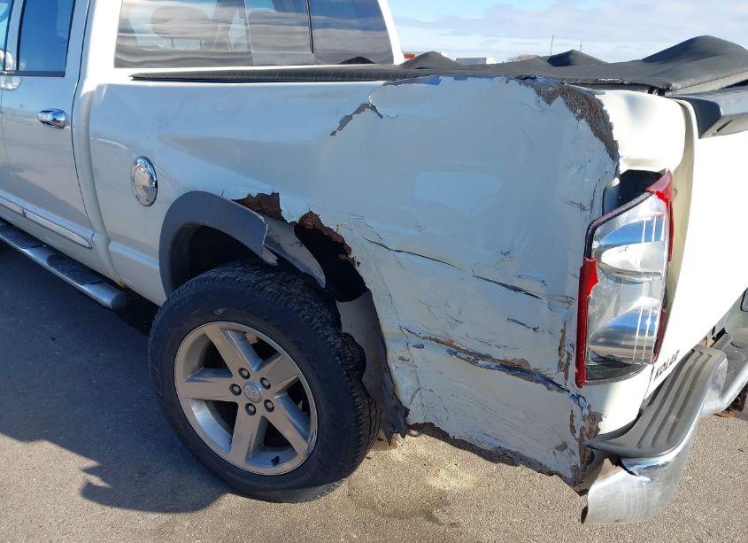 Photo 6 of 2008 Dodge Ram 1500 SLT (VIN 1D7HU182X8J210538)