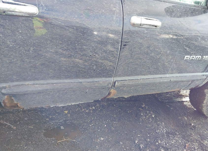 Photo 13 of 2005 Dodge Ram 1500 SLT/LARAMIE (VIN 1D7HU18D15S175976)