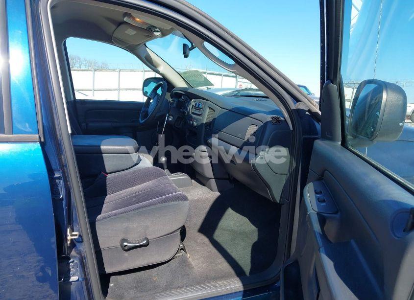 Photo 5 of 2005 Dodge Ram 1500 SLT/LARAMIE (VIN 1D7HU18D15S240986)