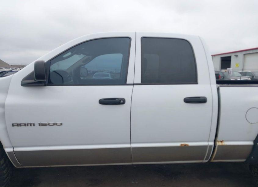 Photo 15 of 2005 Dodge Ram 1500 SLT/LARAMIE (VIN 1D7HU18D15S303021)