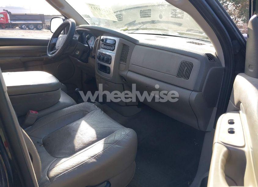 Photo 5 of 2005 Dodge Ram 1500 SLT/LARAMIE (VIN 1D7HU18D25J538159)