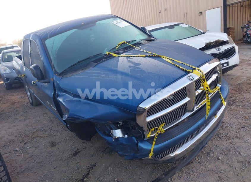 2005 Dodge Ram 1500 SLT/LARAMIE (VIN 1D7HU18D25S243332) main photo