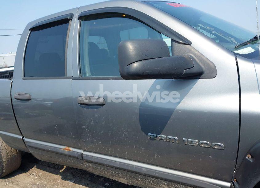 Photo 13 of 2005 Dodge Ram 1500 SLT/LARAMIE (VIN 1D7HU18D25S282776)