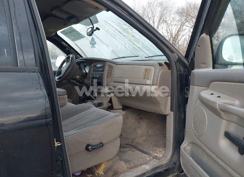 Photo 5 of 2004 Dodge Ram 1500 SLT/LARAMIE (VIN 1D7HU18D34S683087)