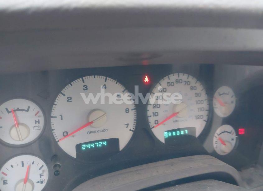 Photo 7 of 2004 Dodge Ram 1500 SLT/LARAMIE (VIN 1D7HU18D34S683087)