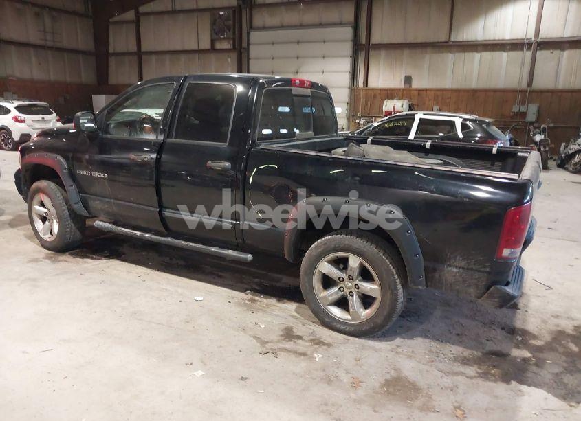 Photo 3 of 2004 Dodge Ram 1500 SLT/LARAMIE (VIN 1D7HU18D44S531187)