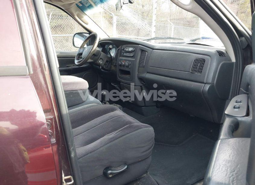 Photo 5 of 2005 Dodge Ram 1500 SLT/LARAMIE (VIN 1D7HU18D45S285551)