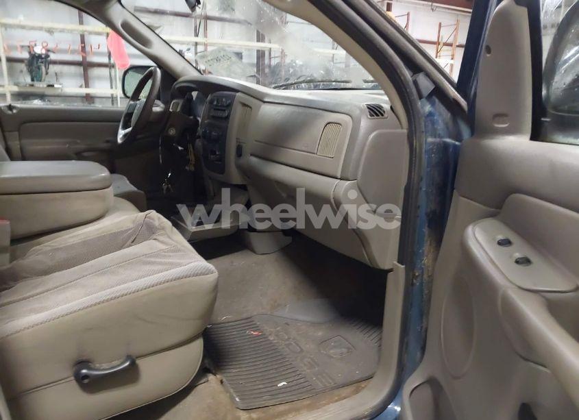 Photo 5 of 2005 Dodge Ram 1500 SLT/LARAMIE (VIN 1D7HU18D45S300274)