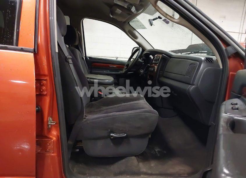 Photo 5 of 2005 Dodge Ram 1500 SLT/LARAMIE (VIN 1D7HU18D65J589759)