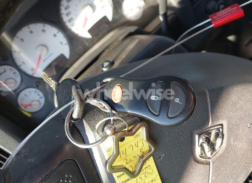 Photo 11 of 2005 Dodge Ram 1500 SLT/LARAMIE (VIN 1D7HU18D65S285728)