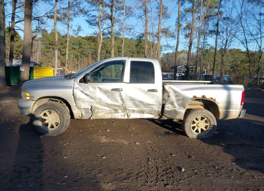 Photo 15 of 2005 Dodge Ram 1500 SLT/LARAMIE (VIN 1D7HU18D65S285728)