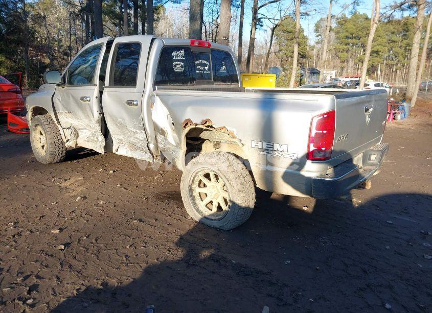 Photo 3 of 2005 Dodge Ram 1500 SLT/LARAMIE (VIN 1D7HU18D65S285728)