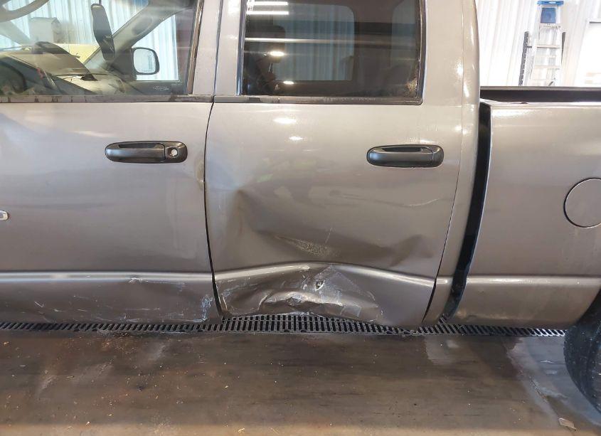 Photo 6 of 2003 Dodge Ram 1500 SLT/LARAMIE/ST (VIN 1D7HU18D73S220965)