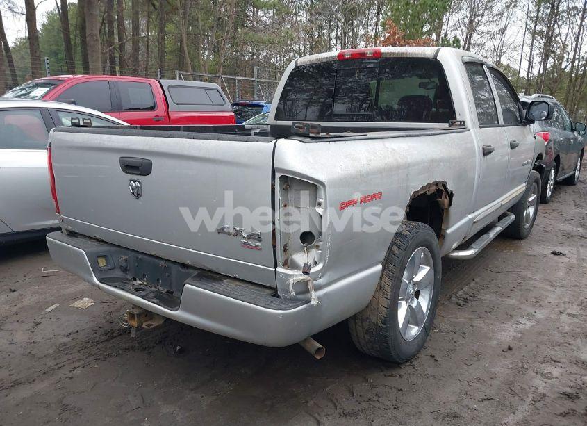 Photo 4 of 2005 Dodge Ram 1500 SLT/LARAMIE (VIN 1D7HU18D75J524614)