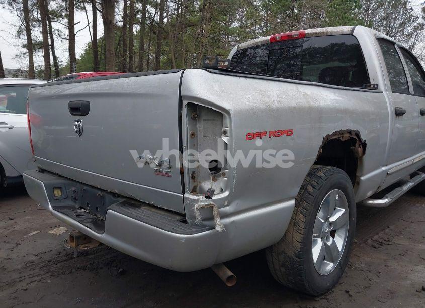 Photo 6 of 2005 Dodge Ram 1500 SLT/LARAMIE (VIN 1D7HU18D75J524614)