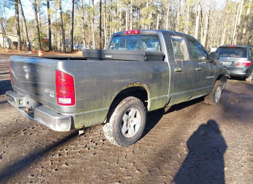 Photo 4 of 2005 Dodge Ram 1500 SLT/LARAMIE (VIN 1D7HU18D75S105284)