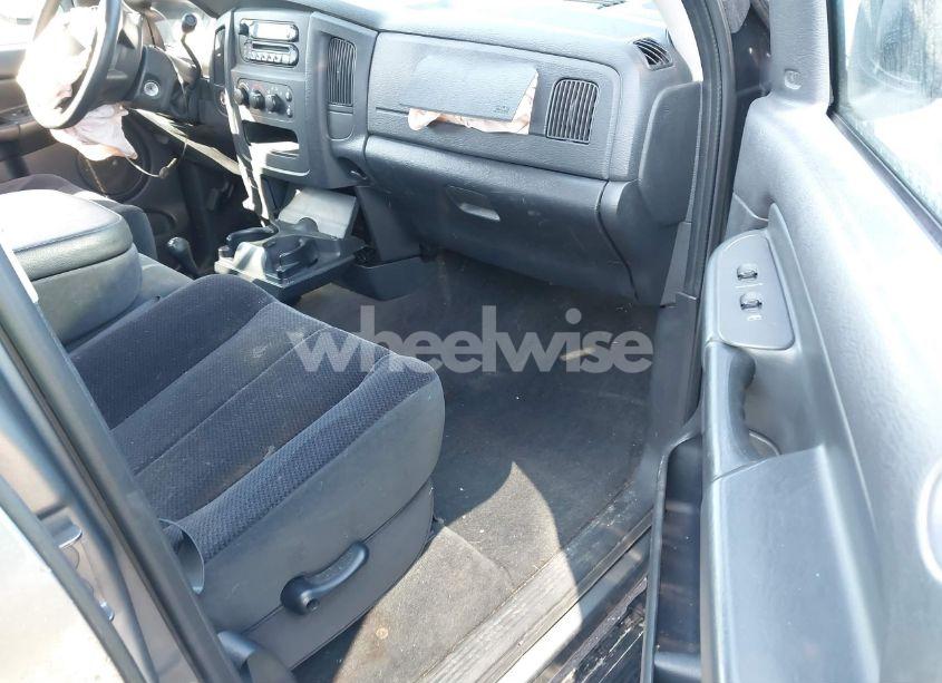 Photo 5 of 2005 Dodge Ram 1500 SLT/LARAMIE (VIN 1D7HU18D75S359156)