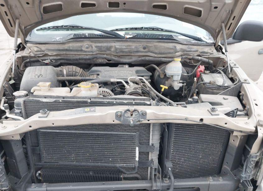 Photo 10 of 2004 Dodge Ram 1500 (VIN 1D7HU18D94S765972)