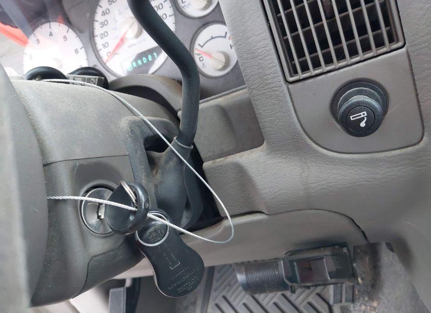 Photo 11 of 2004 Dodge Ram 1500 (VIN 1D7HU18D94S765972)